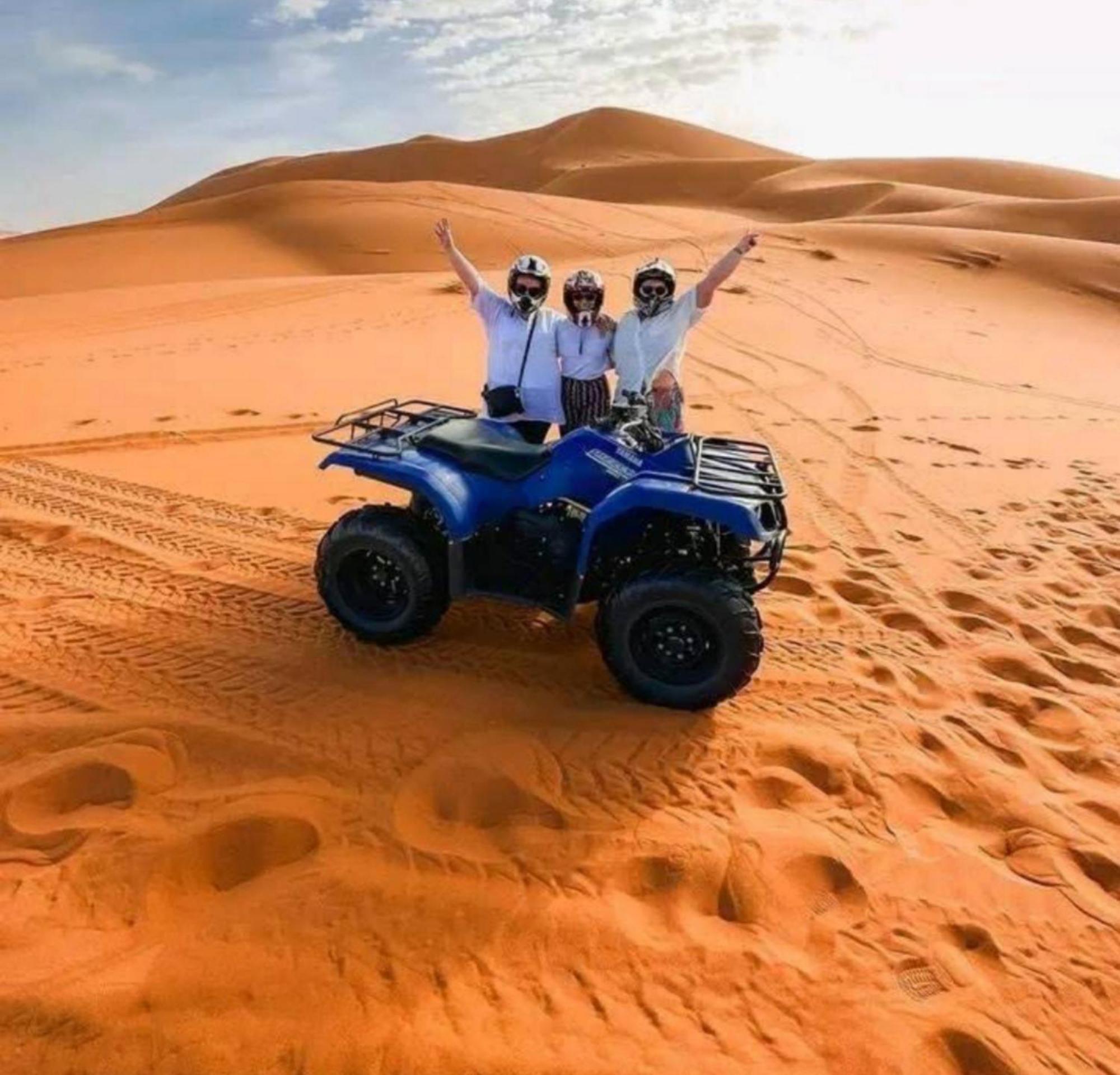 梅尔祖卡Luxury Bedouin Camp住宿加早餐旅馆 外观 照片